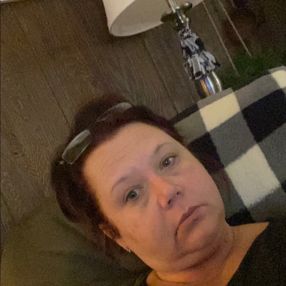 Meet your Posher, Kim - Picture 1 of 1